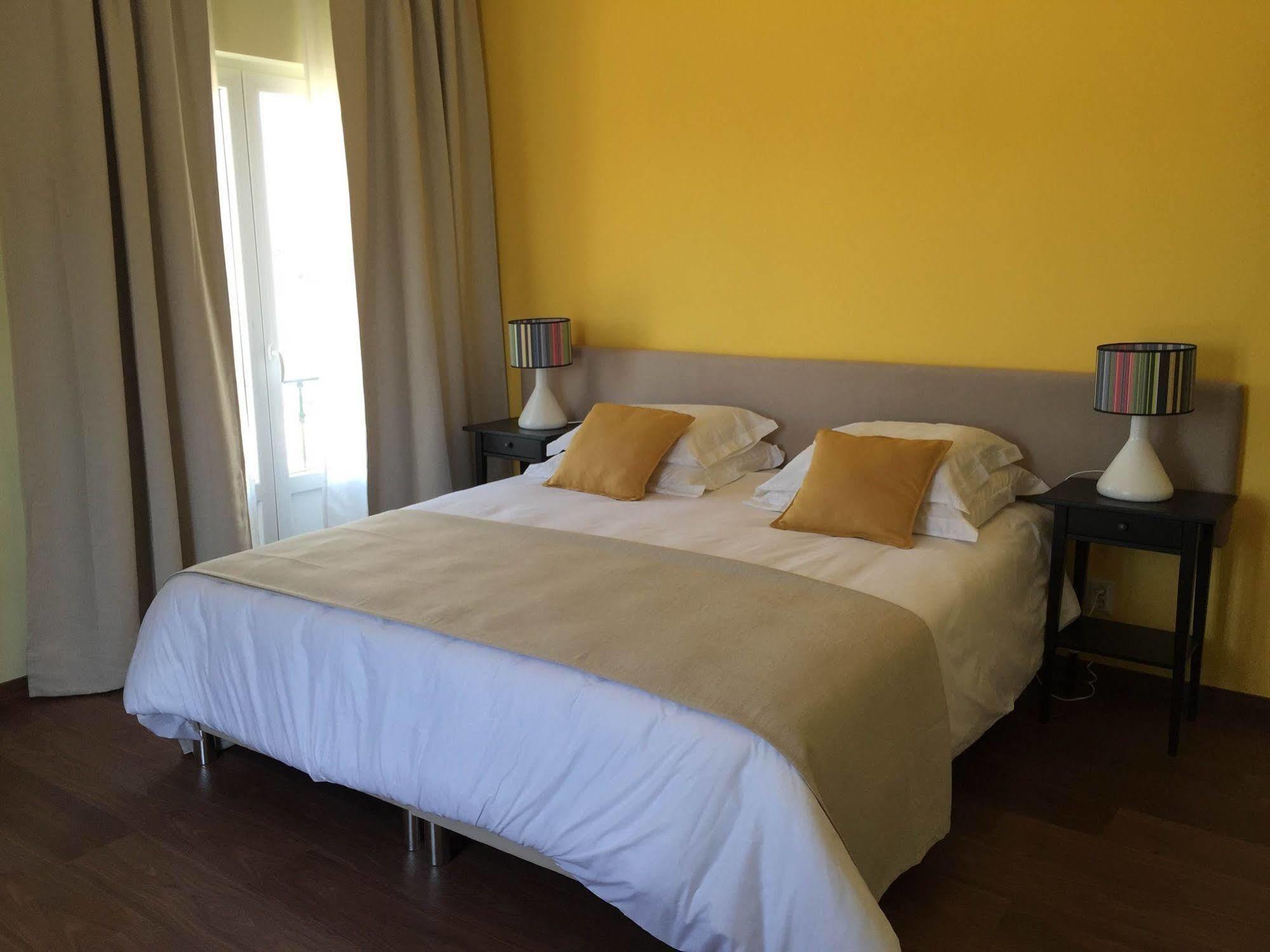 הוילה אזמבוז'ה Casa Do Alfaro מראה חיצוני תמונה