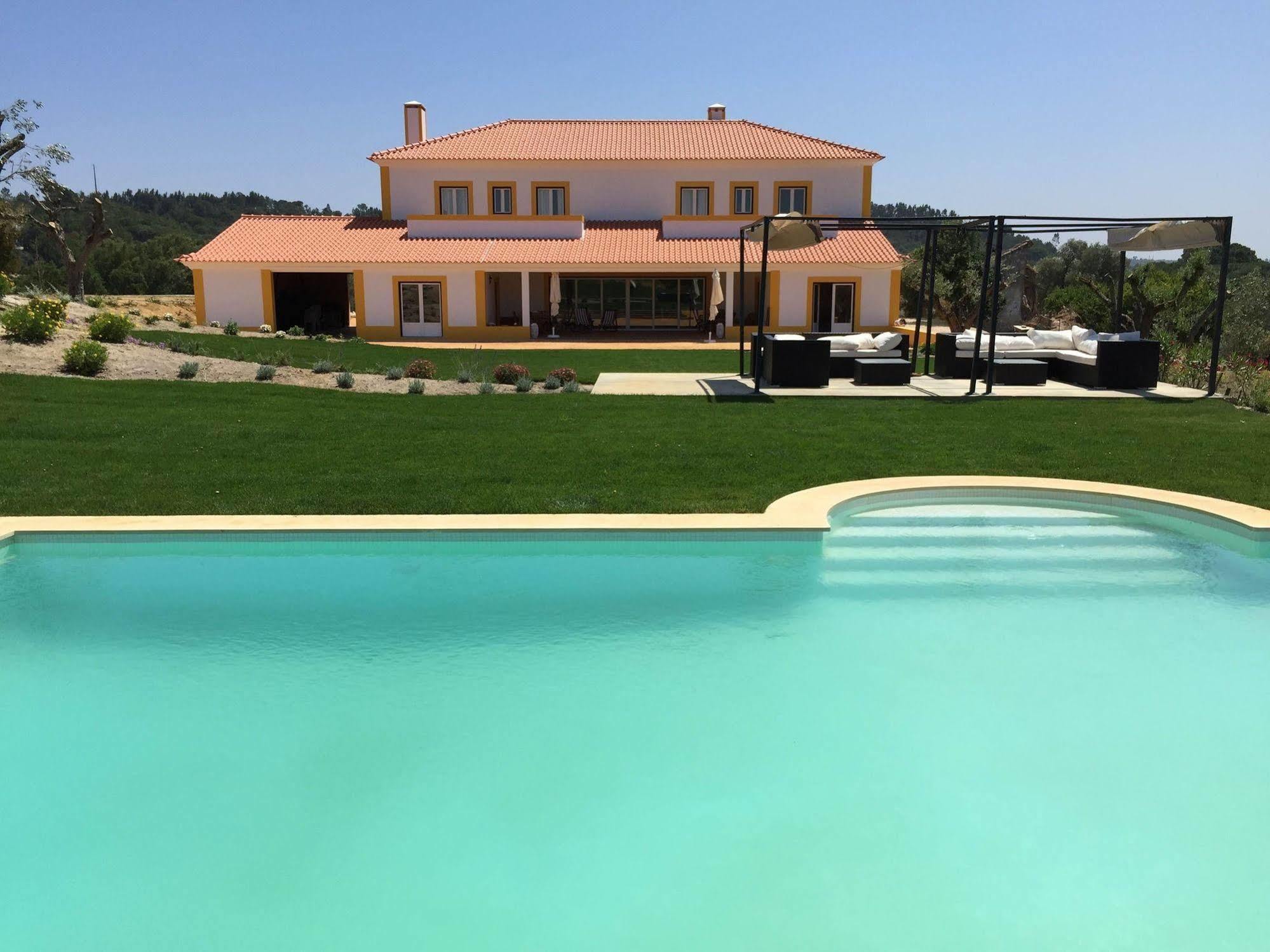 הוילה אזמבוז'ה Casa Do Alfaro מראה חיצוני תמונה